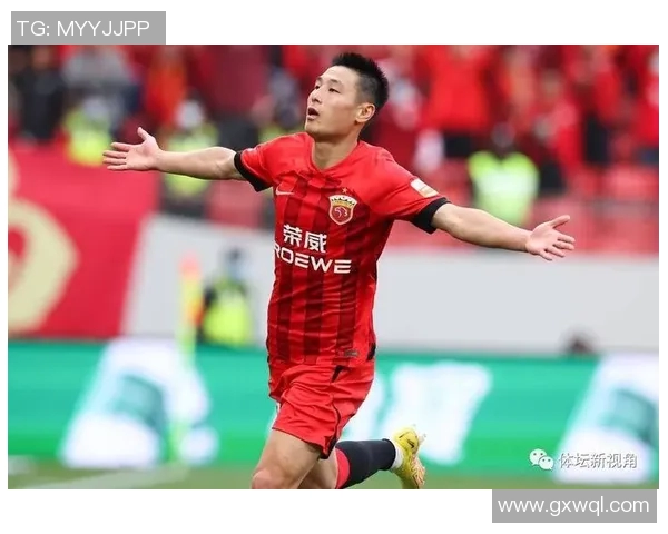 武磊再创中超辉煌时刻精彩破门助力球队争夺冠军荣耀