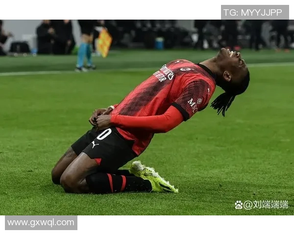 意甲赛场上莱奥绝杀对手展现超级球星风采引发球迷热议