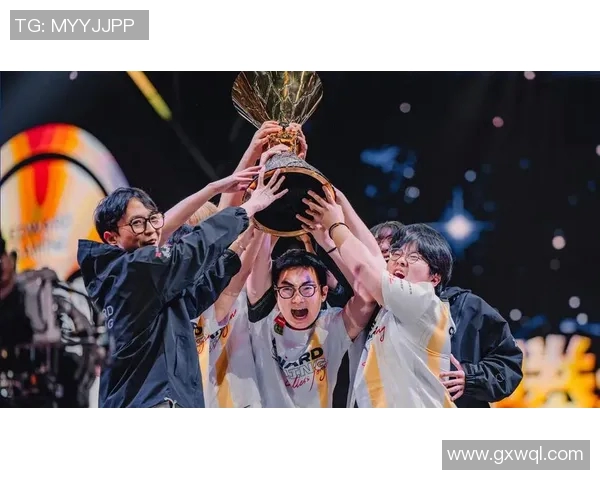 EDGCHICHOO在赛场上实现突破引领战队新篇章的辉煌时刻 EDGCHICHOO在赛场上实现突破引领战队新篇章的辉煌时刻