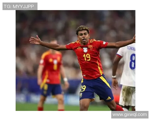 姆巴佩16岁亚马尔磨砺成长，铸就未来巨星身影